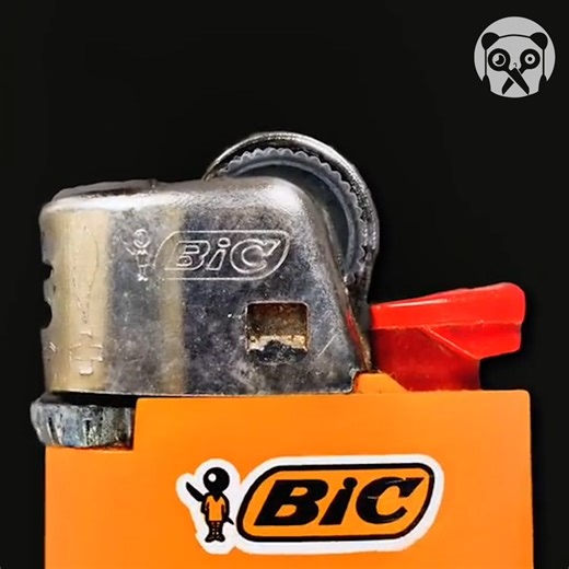 17K views · 48 reactions | Macro zooming into everyday objects Partner: in_visible_world | Crafty School | Facebook