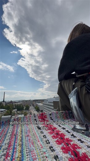 Looking for something different to do in Tampere? This rooftop walk takes you high above the city for some pretty spectacular views. 😍 📍 Roof Walk Finlayson Area, Satakunnankatu 18 A 🕘 Tours by advance booking – check available times online 🌆 Big views and a little thrill above Tampere’s rooftops #timeout #timeoutfinland
