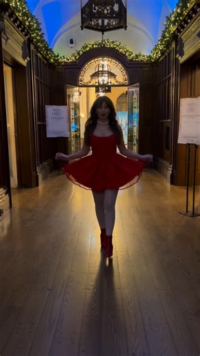 Alexis on Instagram: "Thank you for having me on opening night, launching the Holiday Lights Tour & Christmas at the Castle @casalomatoronto @libertygroup 🎄❄️☃️🎅🏼 You can experience this too, from now till January 2, the magical castle transforms into a Christmas Winter Wonderland. The perfect place to get into the holiday spirit and capture cute content while making memories.❤️ #explore #christmastime #christmas #toronto #torontolifestyle #torontoblogger #thingstodotoronto #ontariotravel #fe