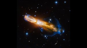Explosive, Stinky Star Death Captured by Hubble Telescope