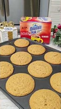 Cinnameg Eggnog Coffee Cupcakes
