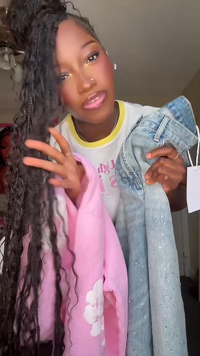 20K views · 1.4K reactions | Grwm for my first solo date 﫣 | Mainuche | Facebook