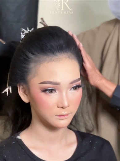 Proses Pengantin Pemalang Sintren: Rias Pengantin Tradisional