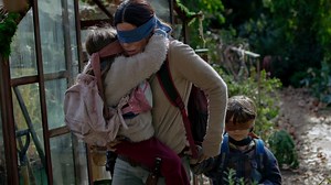 Watch Bird Box 2018 full movie on Fmovies