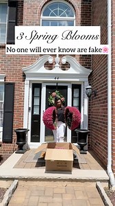 Bestselling spring blooms because no one could tell they are faux! Zero maintenance 👏🏼 type spring blooms for links :) #amazonmusthaves #founditonamazon #amazonfinds #Porch #homefinds #OutdoorLife #curbappealmatters | A Piece of My Glam Home