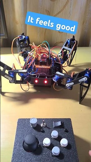 Spider robot wireless communication test #arduino #robotics #electronics #servo #nrf24l01