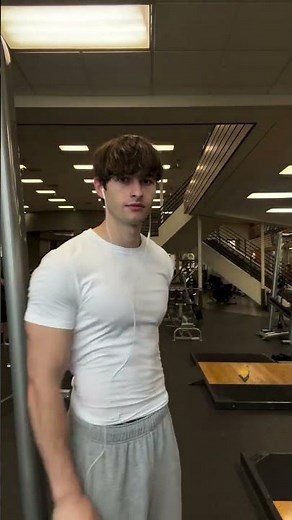 Ripped Guy Shows Off INSANE Biceps in Room - - Darrell Jones #aesthetic #fitness