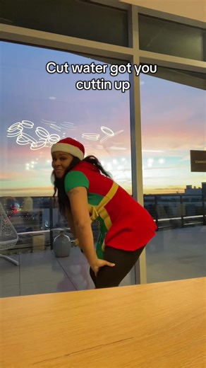 Alicia Bisha (@aliciabisha)’s videos with original sound - FamousAnimalTv