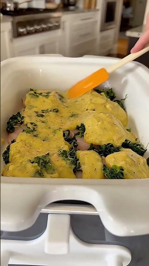 Lemon Pepper Chicken Crock Pot Recipe That's Anything But Boring
