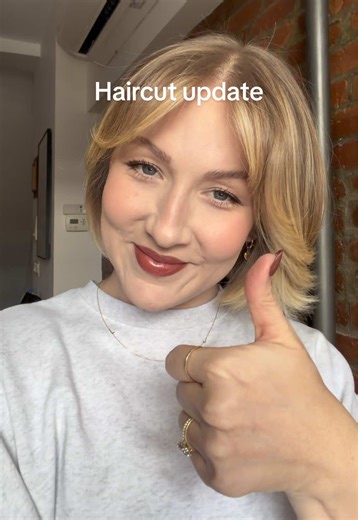 Bob Haircut Update: It's Growing on Me!