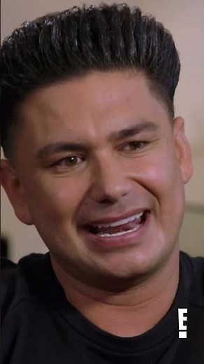 DJ Pauly D is left SHOOK after this reading with Tyler Henry. 🫨 #hollywoodmedium #JerseyShore