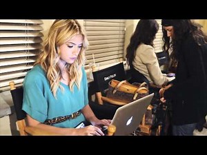 'Pretty Little Liars' Behind-The-Scenes Photos