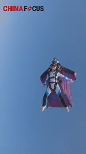 39 reactions · 3 comments | French wingsuit pilot Vincent Descols and...