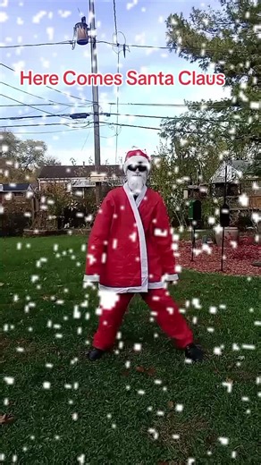 Here Comes Santa Claus #herecomessantaclaus #santaclaus #santa #christmas #xmas #fyp #fypシ #foryoupage #fypシ゚viral