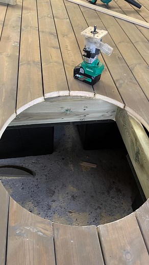 8.2K views · 221 reactions | Smidig håltagning med fräs från @hikokipowertoolsswe #fräs #verktyg #bygga #vittangi #workshop #woodworkshop #woodworking #trä #snickra #snickeri #hikokitools #byggmaterial #bygghandel #kiruna #stugan | Såg och bygghandel Vittangi AB | Facebook