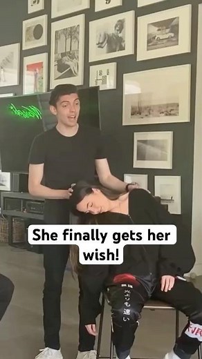 She Thought I Was A Celebrity And This Happened! #hypnosis #funny #shorts