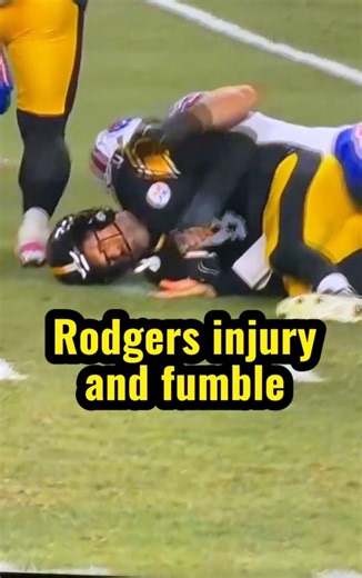 Aaron Rodgers injury and fumble | Johnny Pittsburgh