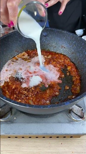 Macarrão com queijo ao estilo americano.