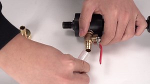 KSEIBI Water Core Bit Adapter, 1-1/4-7 Female, Water Swivel Adapter, Core Bit Connector, Essential Water Well Drilling Equipment, Well Water Drilling Equipment, 619579