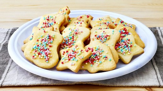 How to Make Befanini Cookies (Italian Sugar Cookies)