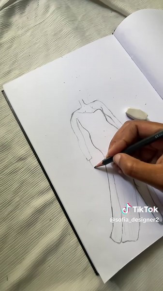 Part3 drawing sketches 🩷#drwing #sketches #fashion #designer #dress #stylish #sofia_designer2 #sofi #modestfashion ##CapCut