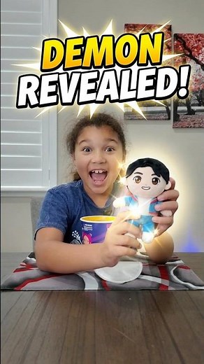 Opening a K-Pop Demon Hunters mystery toy! 🦄 #blindbox #kpopdemonhunters #satisfying
