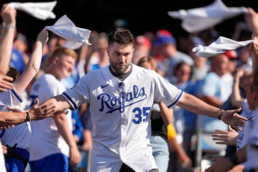 2015 World Series winner joining Royals broadcast team