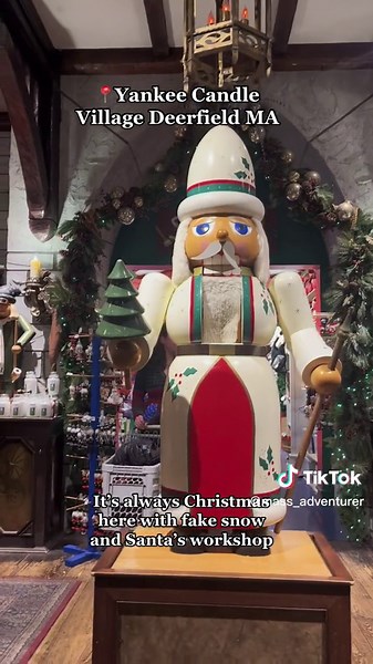 Yankee Candle Village Deerfield MA: Holiday Activities & Candle Making