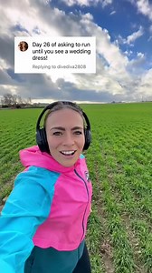 Run until you see a wedding dress 👰 🏃‍♀️😁 #natruns #run #runner #weddingdresses | Nat Runs
