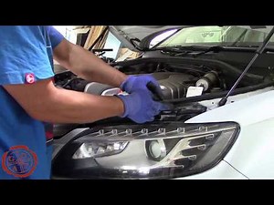 audi q7 headlight repair change power supply module（奥迪Q7 2012 大灯电源模块更换修复）