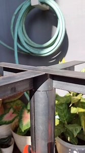 442K views · 7.5K reactions | How to join a right angle bar with a round pipe using the right technique #idea #fabrication #welderman #trick | iron trick | Facebook
