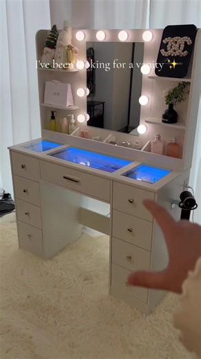 Stylish Vanity Table Ideas for Your Bedroom
