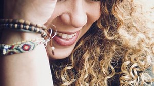 Laura Rivera estrena canción “Da tristeza”