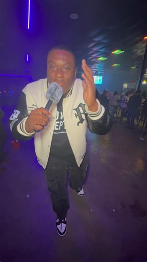 This is the reason why I fall in love with cumbia it reminds me of the old days when men dance with women #fyp #blackcumbiaking #viral #blackandbrownunity🤜🏿🤛🏽 #fasttwitchcontest