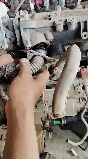 EGR Valve Remove & Clean | Car Pickup Problem Solved #shorts #mechanic #diy #diycrafts #automobile