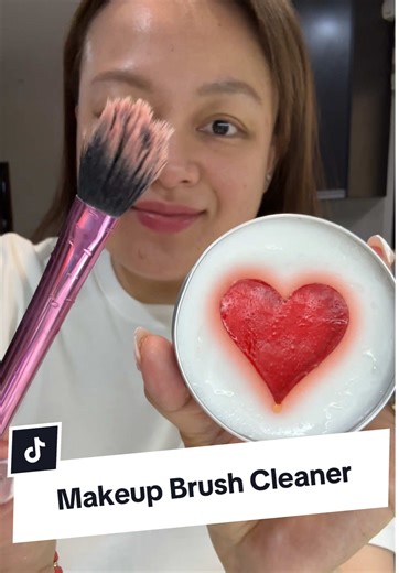 Effortless Makeup Brush Cleaner for Easy Rinsing