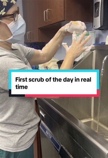 Real-Time Surgical Scrub Tutorial for Tech Students