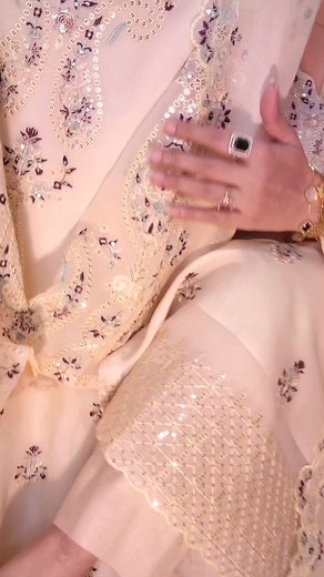 78K views · 1.9K reactions | AGHANOOR huge offer✨ | Tanha's Collection | Facebook