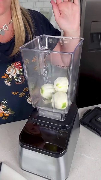 Quick Brazilian lemonade