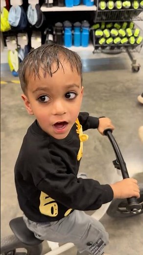 Akku Ki New Cycle! 🚲 Lekin Isme toh Paddle hi nahi hai! 🤣