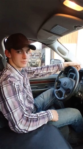 Driving a automatic dodge be like... #cummins #funny #diesel #dodge #truck