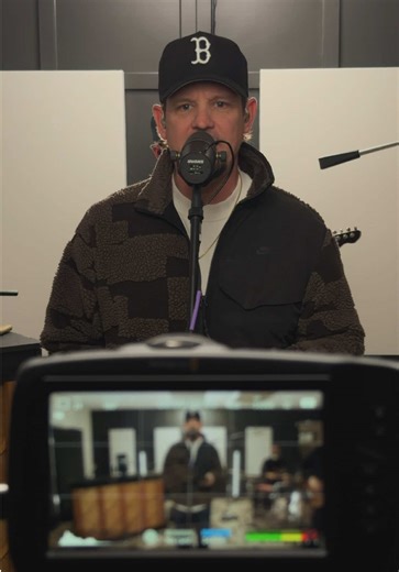 We’re back in the studio recording live versions of some of our new songs! Be on the lookout for them coming out soon! #newmusic #livemusic #band