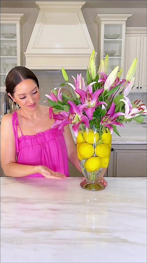 DIY Lemon and Pink Lily Floral Arrangement Tutorial