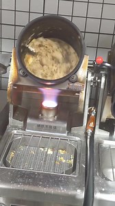 #delicious #convenience #automaticcookingmachine #cookingrobot #smartcookingmachine #自动炒菜机 #华人餐饮 #家常菜必备 | Tipsh40