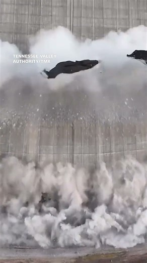 WATCH: Implosion of 540-foot nuclear cooling tower