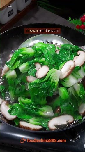 EASY STIR-FRIED BOK CHOY WITH MUSHROOM RECIPE #recipe #cooking #chinesefood #bokchoy #vegetables
