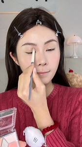 Want to achieve perfect Korean glass skin makeup as a beginner? 🇰🇷✨ In this Korean Makeup Step by Step for Beginners tutorial, I’ll show you how to create a flawless, natural & glowing K-beauty look using simple techniques and beginner-friendly products. This glass skin makeup routine focuses on hydrated skin, lightweight base, soft eye makeup, natural blush, and glossy lips—perfect for daily wear, college, office, or special occasions. If you love Korean beauty trends, dewy skin, and minimal
