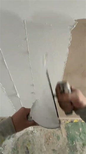 Painter Applying putty | Puttying for renovation #putty 260502