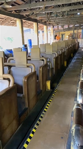 Who is going to buy one of these $10,000,000 Disney Tickets?! #disneyworld #disneynews #disneyticket #disneytickets | Mouse Trap News