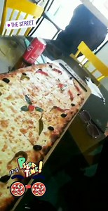 5.9K views · 22 reactions |  "THE STREET"  tient à informer ces chèrs clientels (es ) qu'ils peuvent passer leurs commandes seulement par téléphones à partir de 20 heures et ils seront livrer chez eux restez chez vous et on vous assure la livraison jusqu'à 23 heures contactez nous:29889595 22434664 Prenez soin de vous | The Street | Facebook